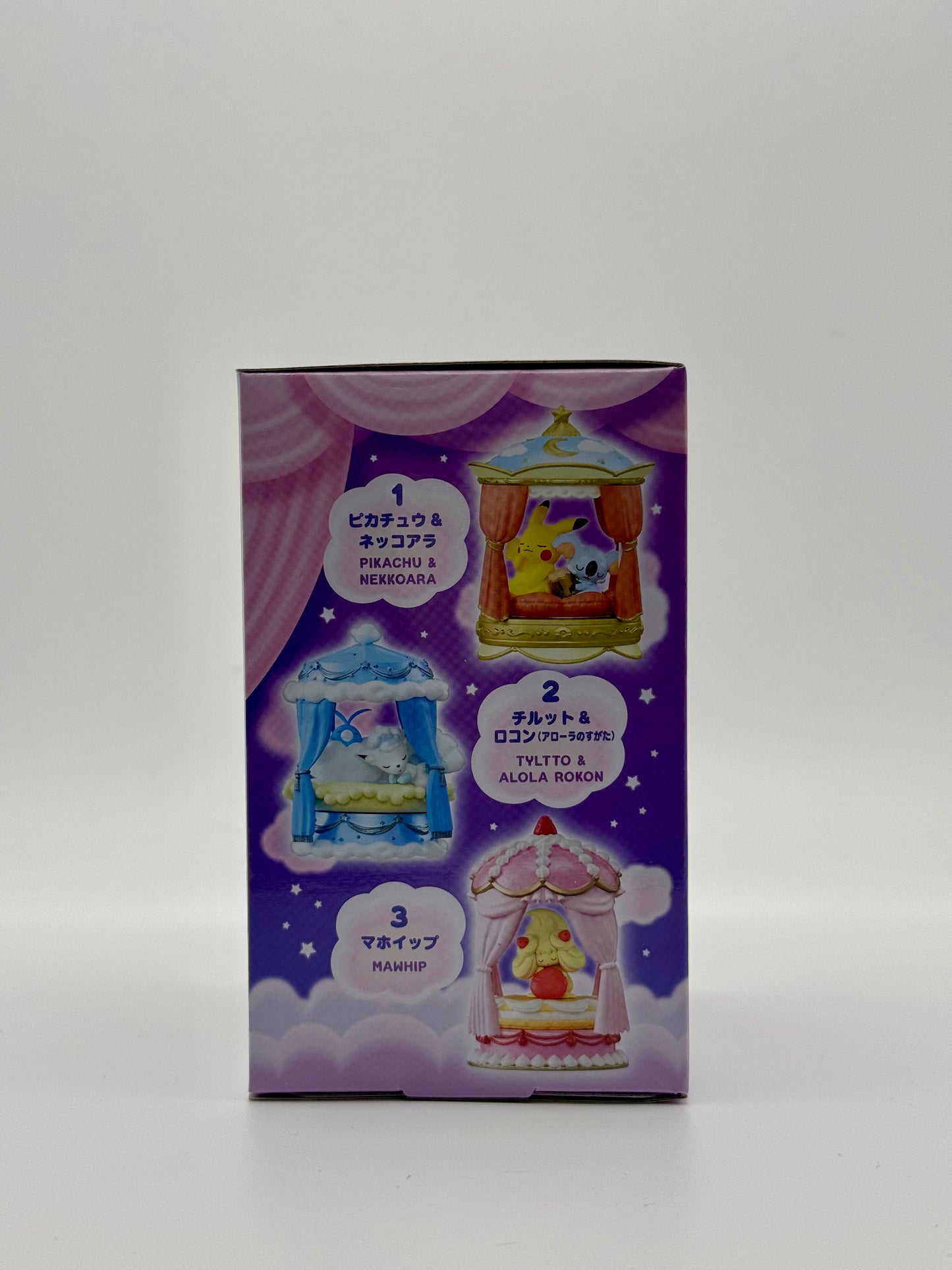 Eevolvd Rement Nighty Night med 6 olika figurer som visar exempel pa boxens exempel sida direkt fran Pokemon Center Japan