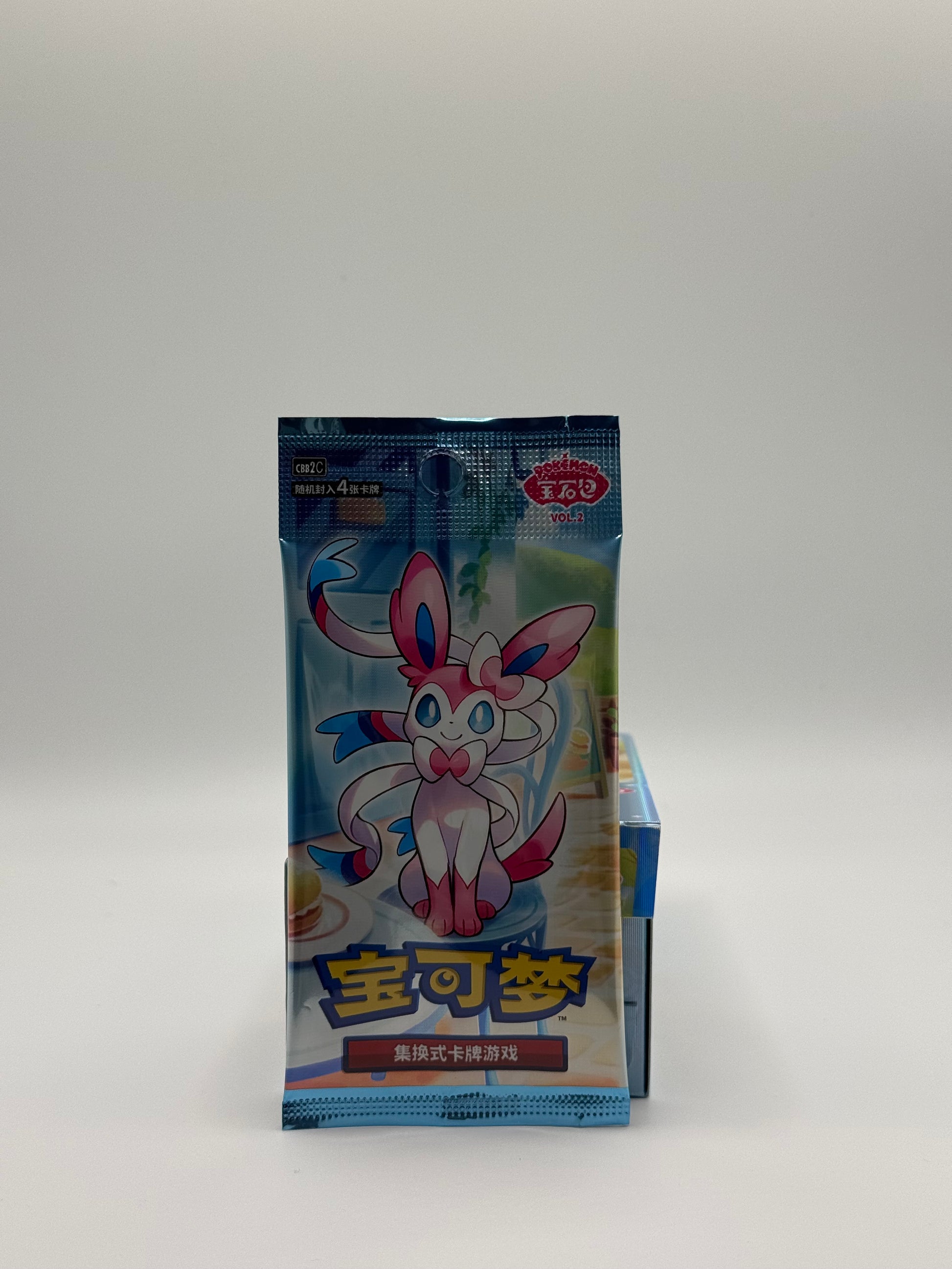 eevolvd pokemon gem pack vol 2 booster pack med pack art sedd framifran direkt fran pokemon center china