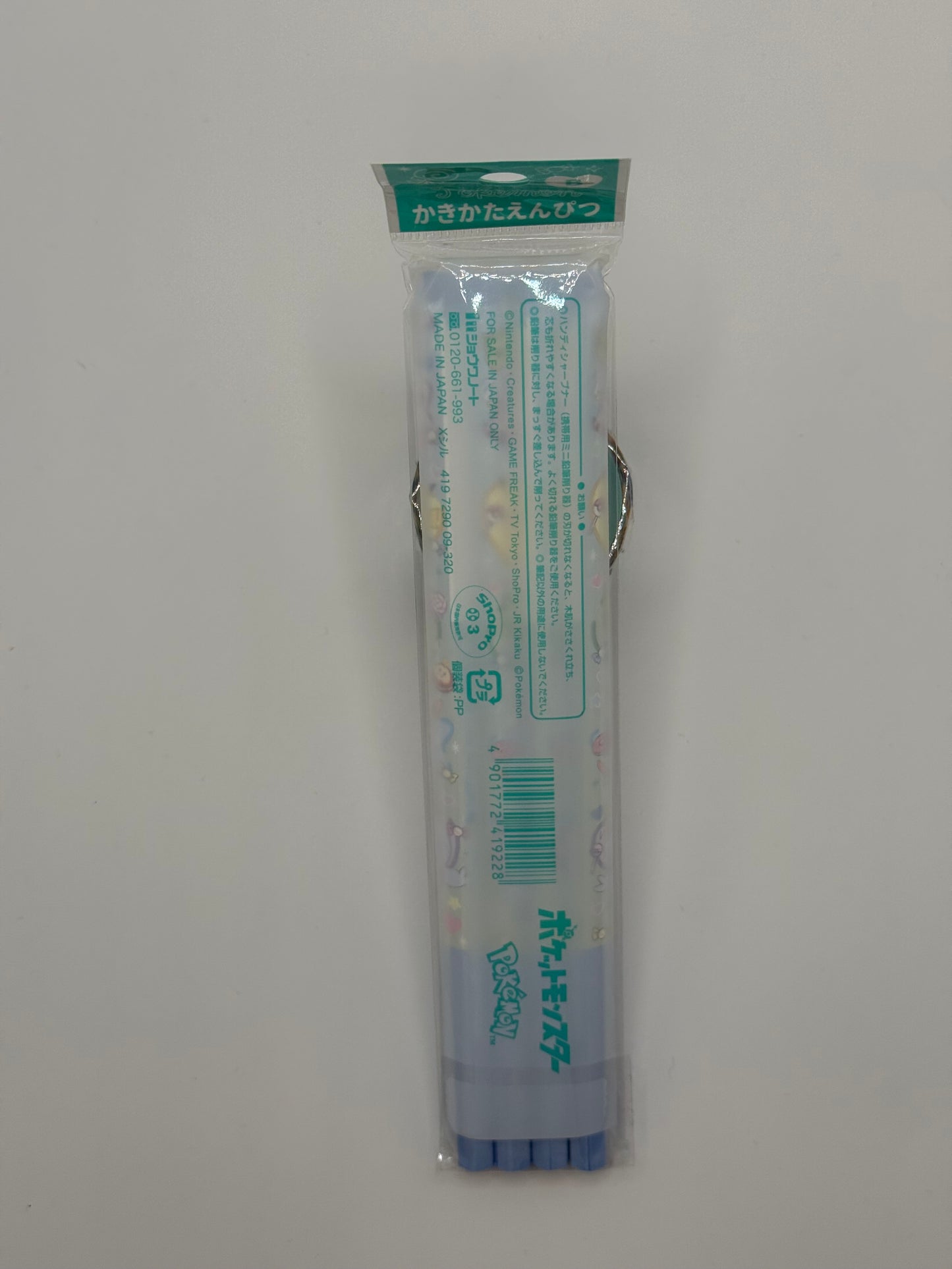 eevolvd 4 pack penner med fancy time tema direkt fran pokemon center japan med exempel pa hur en baksida ser ut